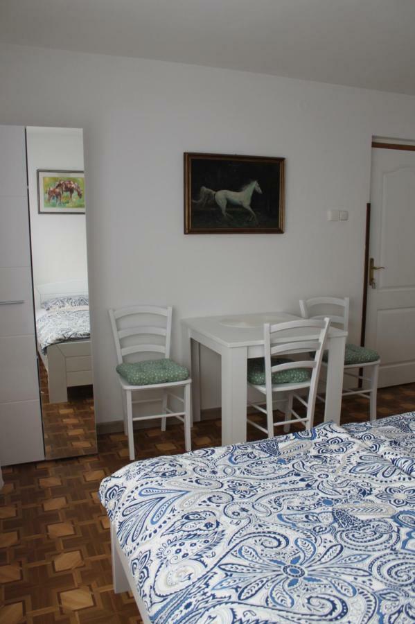 Rooms Jurca Postojna Exteriér fotografie