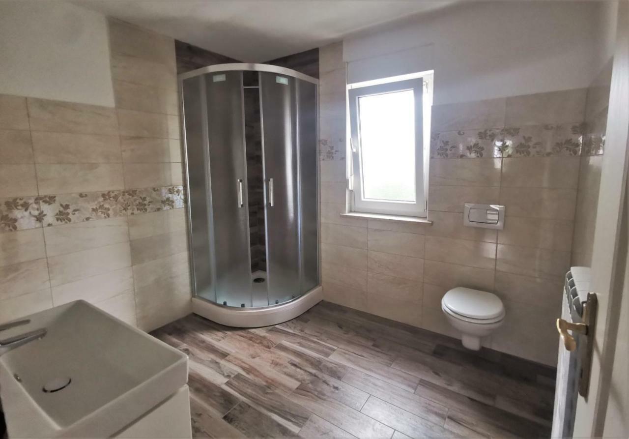 Rooms Jurca Postojna Exteriér fotografie